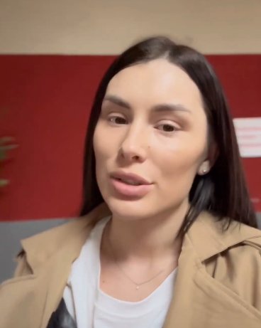 Алина Иордан приехала с сыном и родственниками на Дом 2