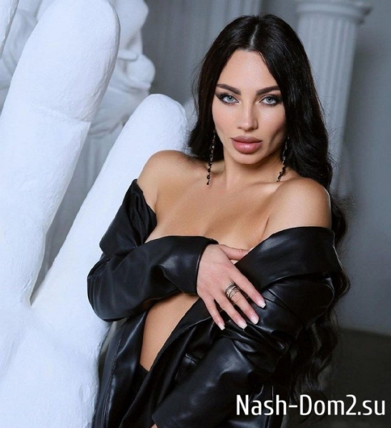 Анна Брянская: Держим за меня пальчики!