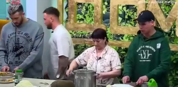 Рахимова приревновала Зараховича к Ире Пингвиновой Рахимова приревновала Зараховича к Ире Пингвиновой