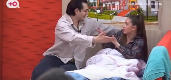 Участницы Дома 2 дождались мужчин, забыв про Иосифа Оганесяна Участницы Дома 2 дождались мужчин, забыв про Иосифа Оганесяна