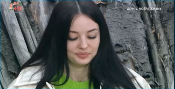 Саше Черно грозит возмездием потерпевшая в драке Настя Осипова Саше Черно грозит возмездием потерпевшая в драке Настя Осипова