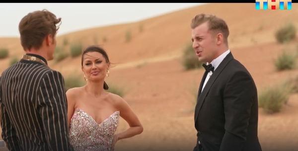 Поклонники Виктории Бони не дают покоя Надежде Сысоевой Поклонники Виктории Бони не дают покоя Надежде Сысоевой