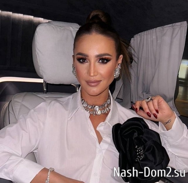 Боня переживает за бездетную Бузову Боня переживает за бездетную Бузову