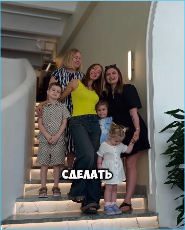 Елизавета Полыгалова рада приезду мамы и родственников в гости