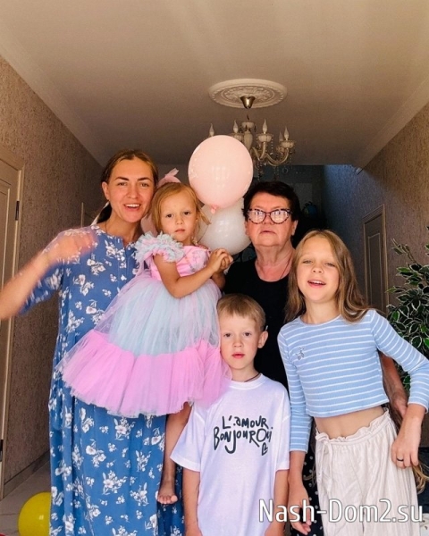 Мария Круглыхина: Нашей Дарёнке целых 3 годика! Мария Круглыхина: Нашей Дарёнке целых 3 годика!