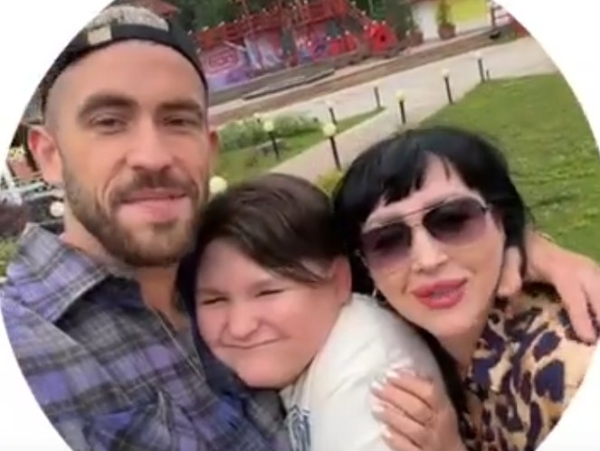 Клава Безверхова рассказала о преимуществах Большого Сити и росте личности