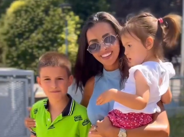 Кристина Бухынбалтэ считает себя плохой подругой, она рассказала Барзикову чужие секреты Кристина Бухынбалтэ считает себя плохой подругой, она рассказала Барзикову чужие секреты