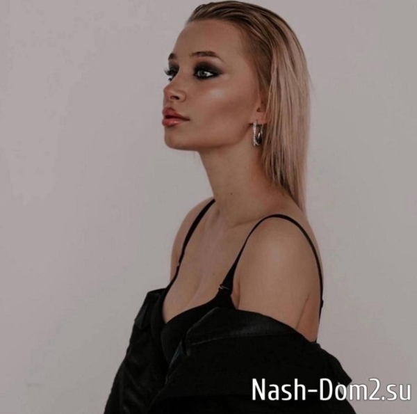 Фанаты рассекретили девушку Дмитрия Дмитренко Фанаты рассекретили девушку Дмитрия Дмитренко