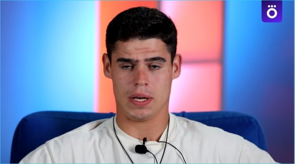 Зарахович не хочет жениться на Рахимовой, чтобы не остаться без квартиры Зарахович не хочет жениться на Рахимовой, чтобы не остаться без квартиры