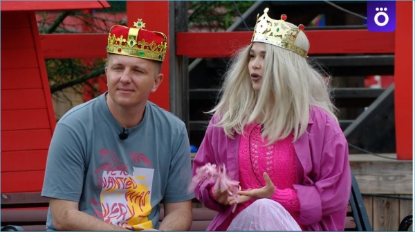 Сценка Устиновой и Вишневского возмутила Рахимову, неужели похожестью? Сценка Устиновой и Вишневского возмутила Рахимову, неужели похожестью?