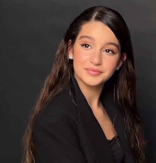 Ксения Бородина тепло поздравила дочь Марусю с 15-летием Ксения Бородина тепло поздравила дочь Марусю с 15-летием