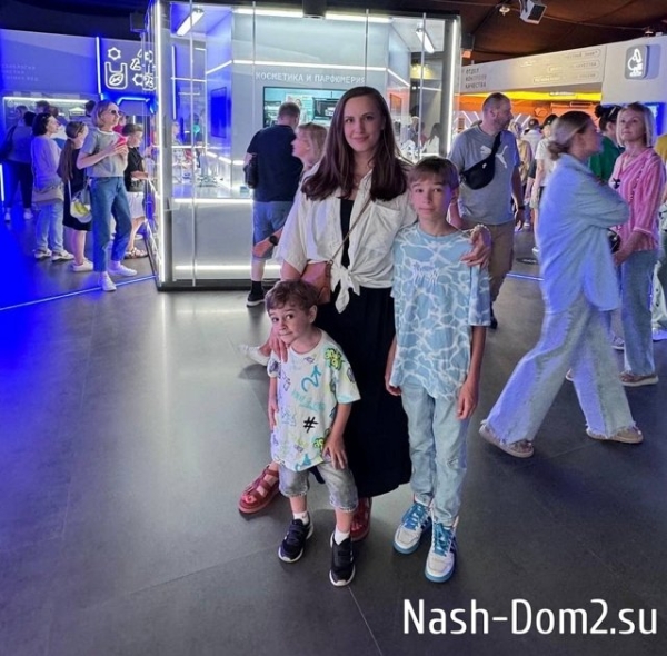 Фото детей участников Дома-2 (17.06.2024) Фото детей участников Дома-2 (17.06.2024)