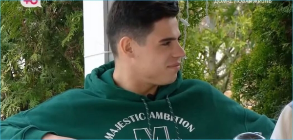 Максима Зараховича готова вернуть проекту Дом 2 Элина Рахимова Максима Зараховича готова вернуть проекту Дом 2 Элина Рахимова