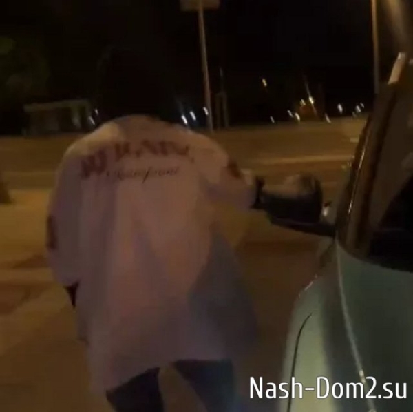 Безверхова начала записывать песни