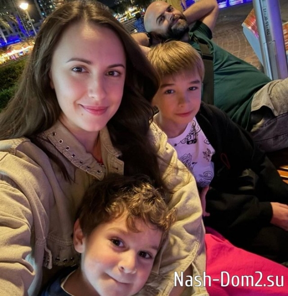 Фото детей участников Дома-2 (15.06.2024) Фото детей участников Дома-2 (15.06.2024)