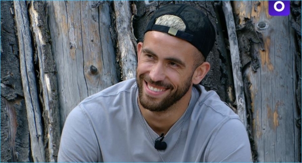 Клавдия Безверхова вернулась в постель Игоря Григорьева, уступив свое место в Большом Сити Клавдия Безверхова вернулась в постель Игоря Григорьева, уступив свое место в Большом Сити