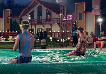 Яббаров вылетел из конкурса и вспомнил победу Либерж в "Человеке года" Яббаров вылетел из конкурса и вспомнил победу Либерж в "Человеке года"