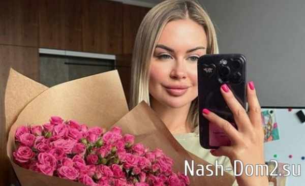 Марина Африкантова не стала скрывать от подписчиков, с кем отправилась на отдых