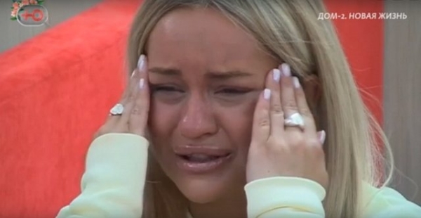 Зарахович устал оправдываться перед людьми, которые поливают его грязью Зарахович устал оправдываться перед людьми, которые поливают его грязью