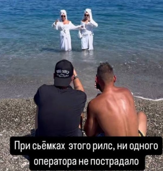 Ксения Бородина отдыхает на курорте с участником шоу "Последний герой" Николаем Сердюковым Ксения Бородина отдыхает на курорте с участником шоу "Последний герой" Николаем Сердюковым