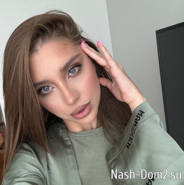 Виктория Лысковец поддерживает желание Квашниковой сделать маммопластику Виктория Лысковец поддерживает желание Квашниковой сделать маммопластику