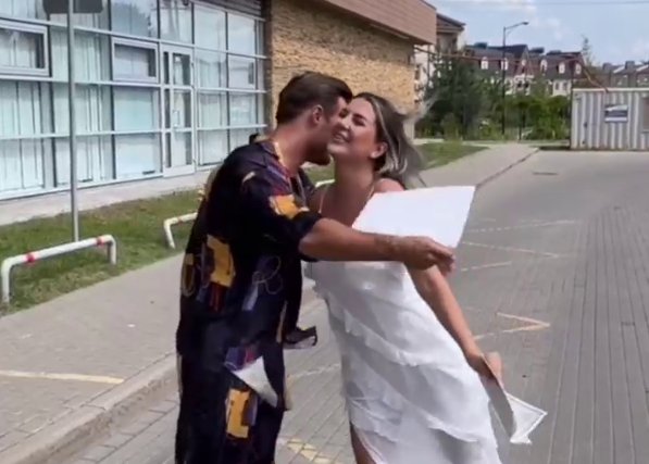 Алексей Купин поблагодарил Майю Донцову за развод! Алексей Купин поблагодарил Майю Донцову за развод!