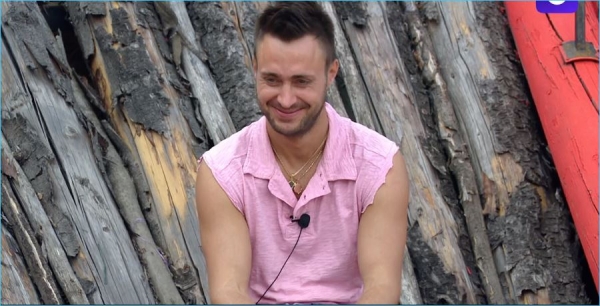 Алексей Безус попросил прощения у Гориной от лица всех мужчин Алексей Безус попросил прощения у Гориной от лица всех мужчин