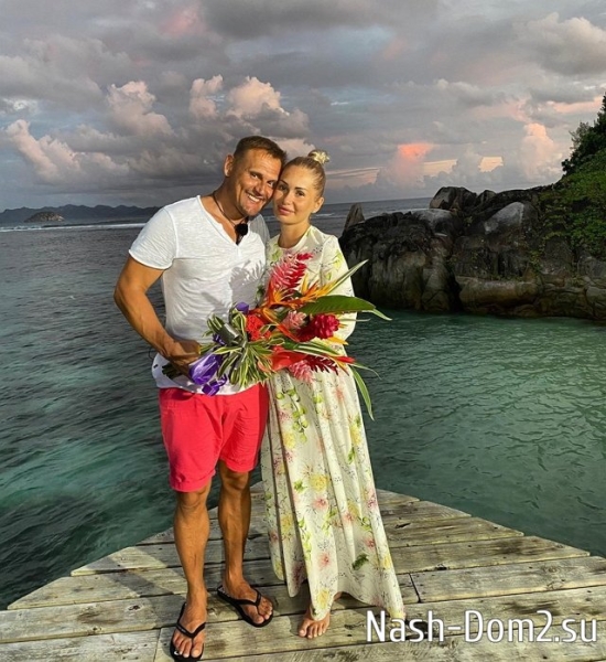 Степан Меньщиков: Обрадовалась, подала на развод Степан Меньщиков: Обрадовалась, подала на развод