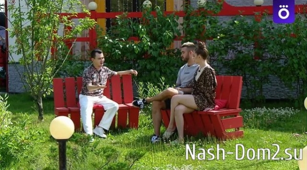 Антон Беккужев повеселился, узнав об уверенности Квашниковой в том, что Григорьев в неё влюбится Антон Беккужев повеселился, узнав об уверенности Квашниковой в том, что Григорьев в неё влюбится