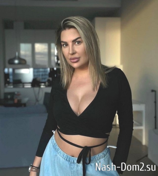 Майя Донцова рассказала о мучениях, связанных с увеличением губ Майя Донцова рассказала о мучениях, связанных с увеличением губ