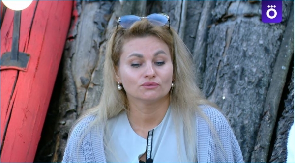 Личной жизнью Вероники Лысковец обеспокоены ведущие и участники Дома 2 Личной жизнью Вероники Лысковец обеспокоены ведущие и участники Дома 2