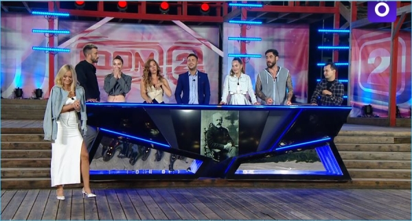 Элина Рахимова уверяет, что Петр Ильич Чайковский может появиться на Доме 2. Ждем? Элина Рахимова уверяет, что Петр Ильич Чайковский может появиться на Доме 2. Ждем?