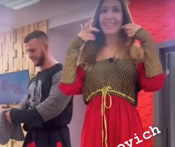 Вероника Лысковец устроила неожиданную встречу мужу Альберту Вероника Лысковец устроила неожиданную встречу мужу Альберту