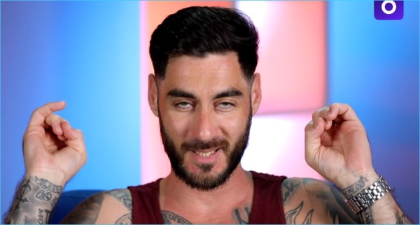 Салибеков уверен, что его жена Виктория не любит участие в конкурсах Дома 2 Салибеков уверен, что его жена Виктория не любит участие в конкурсах Дома 2