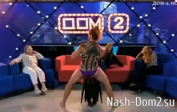 Вероника Лысковец знает толк в стриптизе Вероника Лысковец знает толк в стриптизе