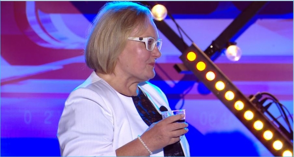 Конфликты Кати Гориной с бабушкой приобрели затяжной характер Конфликты Кати Гориной с бабушкой приобрели затяжной характер