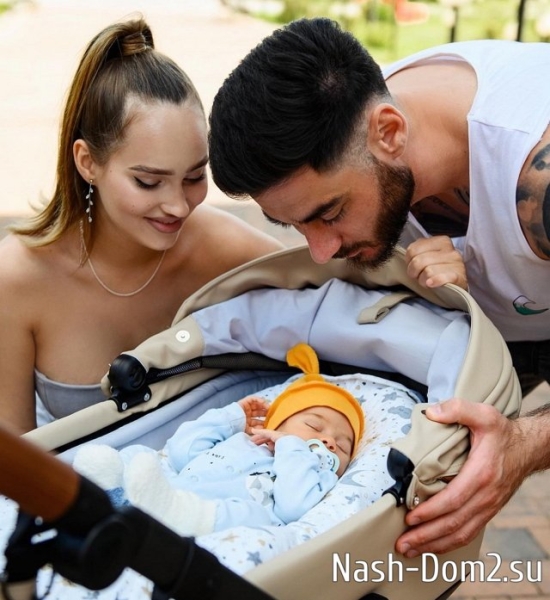 Виктория Салибекова: Собаки лают, караван идёт Виктория Салибекова: Собаки лают, караван идёт