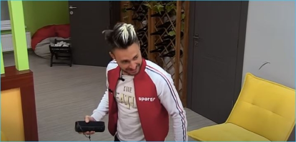 Алексей Безус боится ответственности за чужих детей, ему бы со своими разобраться Алексей Безус боится ответственности за чужих детей, ему бы со своими разобраться