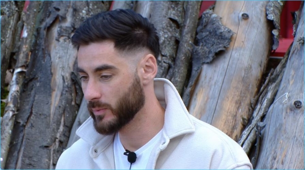 Тигран Салибеков струсил перед отцом Элины Рахимовой, считают зрители Дома 2 Тигран Салибеков струсил перед отцом Элины Рахимовой, считают зрители Дома 2