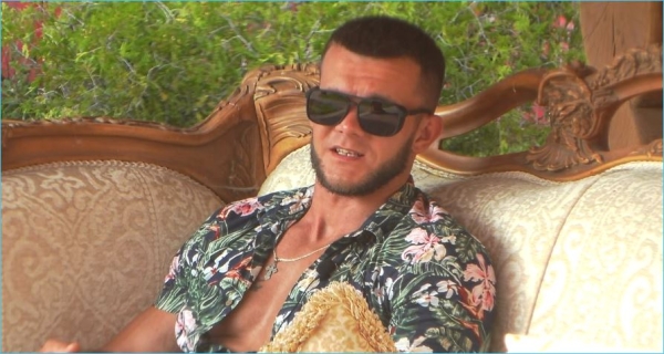 Алексей Горячий не смог превзойти Максима Зараховича в глазах Рахимовых Алексей Горячий не смог превзойти Максима Зараховича в глазах Рахимовых