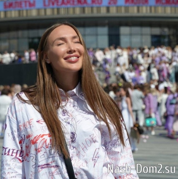 Лиза Полыгалова записала кавер на известную песню Лиза Полыгалова записала кавер на известную песню