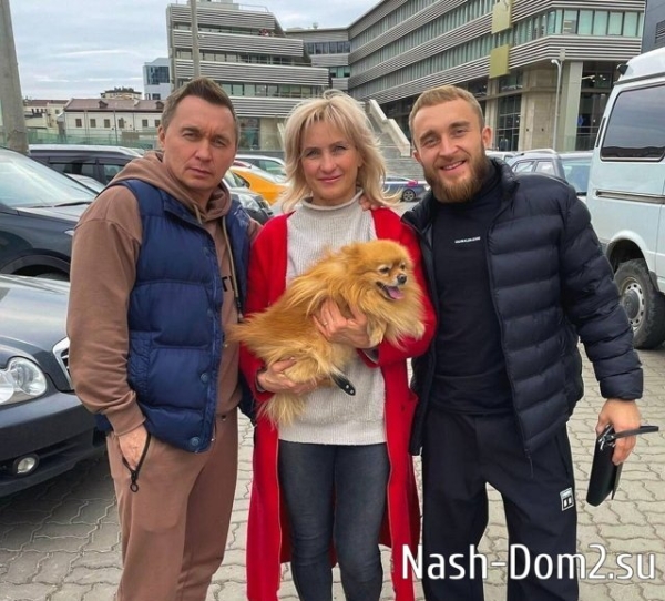 Что не поделили Тигран Салибеков и отец Элины Рахимовой? Что не поделили Тигран Салибеков и отец Элины Рахимовой?