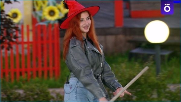 Элине Рахимовой подражает Аня Исаенко, считает Екатерина Горина