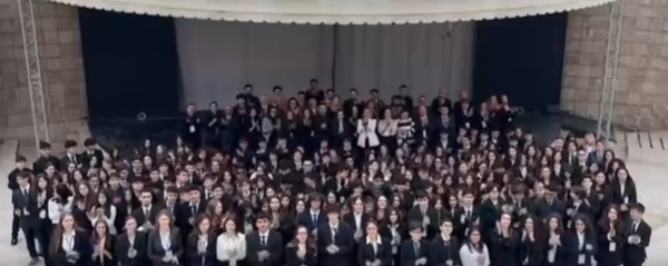 Рита Марсо гордится сыном Митей, участвовавшим в конференции молодежного ООН Рита Марсо гордится сыном Митей, участвовавшим в конференции молодежного ООН