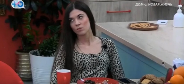 У Каролины Егоровой появилась миссия - разбить коалицию Рахимовой в вип-доме У Каролины Егоровой появилась миссия - разбить коалицию Рахимовой в вип-доме