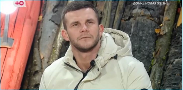 Алексей Горячий не может найти себе пару на проекте и в жизни