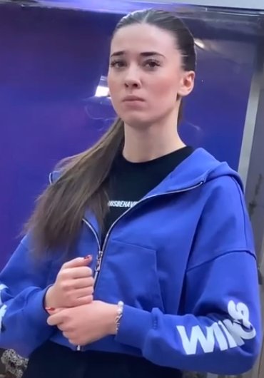 Людмилу Николаевну Ползову продолжают разыгрывать на Поляне