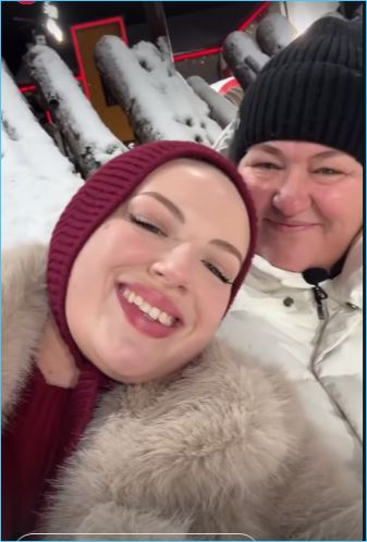 Елена Шлома довольна общением родителей с Людмилой Николаевной Ползовой