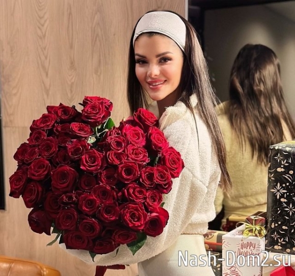 Анна Самонина продолжит менять свою внешность