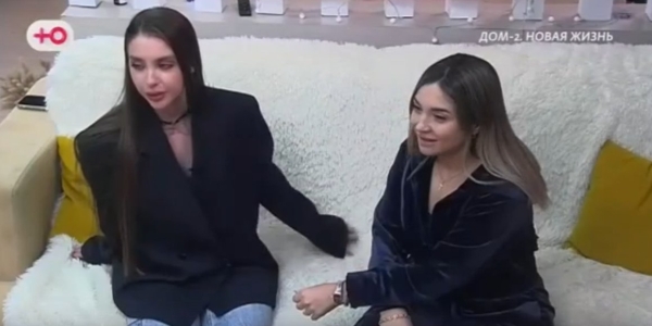 Катя Квашникова прочла письмо к отцу, который бросил её в детстве